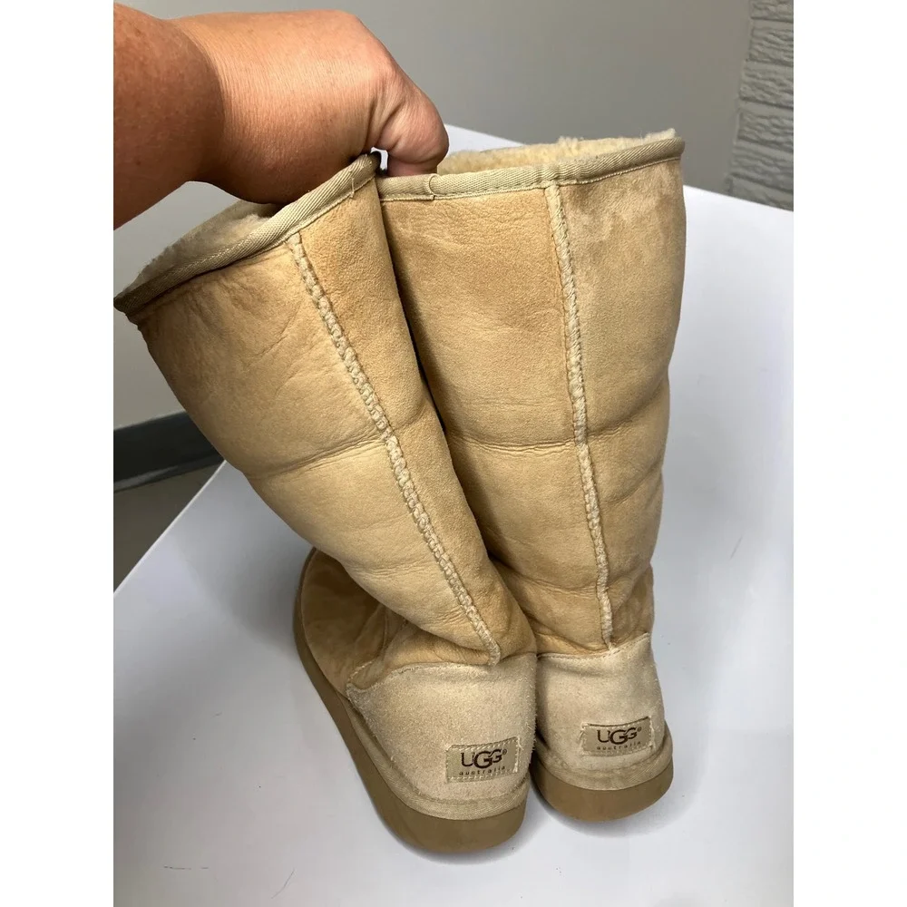 UGG Classic Tall 5815 Boots Women Size 10 Chestnut Tan Good Suede Shearling